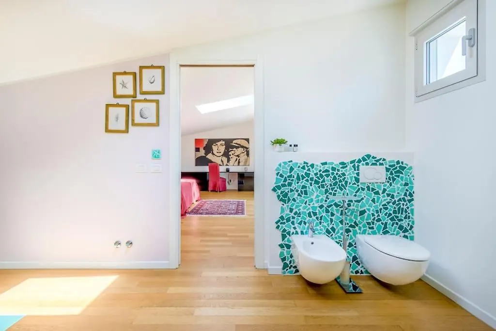 Over The Sky Of The Motor Valley - Luxury Penthouse Modena