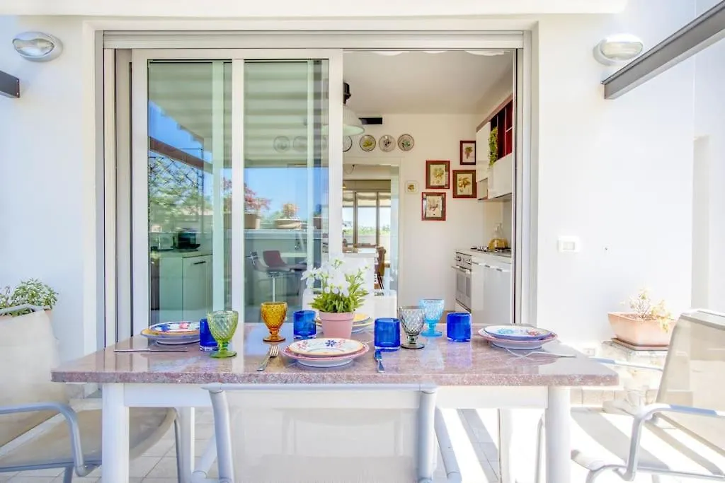 Over The Sky Of The Motor Valley - Luxury Penthouse Modena
