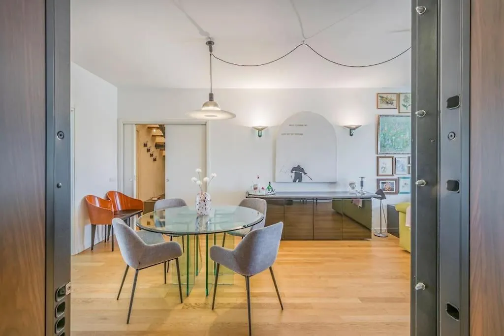 Over The Sky Of The Motor Valley - Luxury Penthouse Modena 0*,