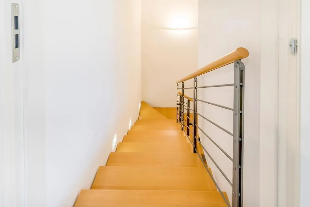 Apartment Over The Sky Of The Motor Valley - Luxury Penthouse Modena